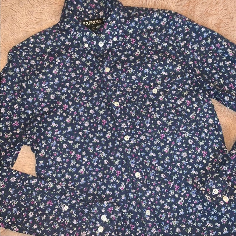 Express Men's Blue & Purple Floral-Print Button-Down Shirt Size: Small